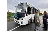 Под Омском большегруз столкнулся с пассажирским автобусом, пострадали 6 человек
