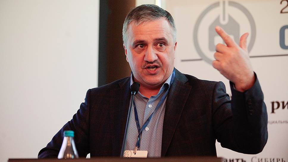 Президент ГК SKY Group Владимир Литвинов рассказал об опыте своей компании в области сноса ветхого жилья и развития застроенных территорий.