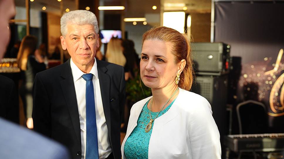 Николай Гимаев, генеральный директор Эко-отель Урочище Актра с супругой, Жанной Гимаевой