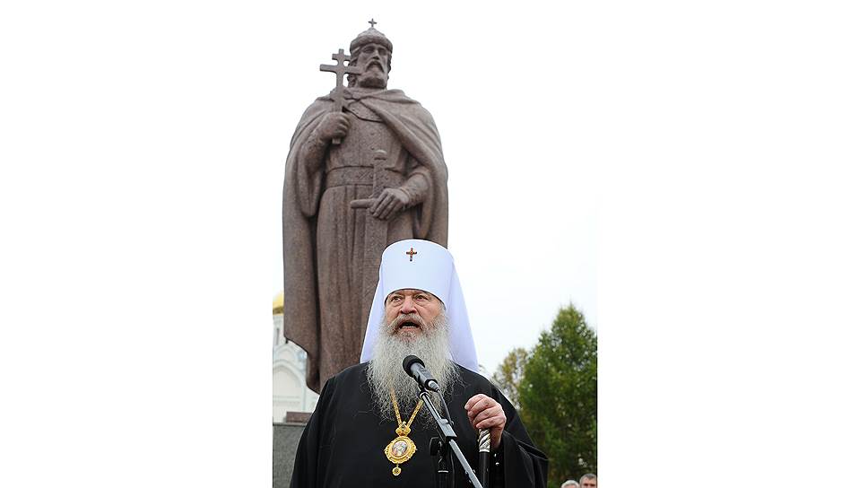 Митрополит Тихон напомнил, что в 2018 году исполняется 1030 лет с момента Крещения Руси