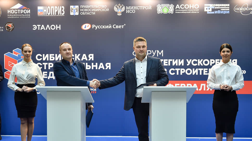 Алексей Андросов, коммерческий директор METEOR Lift и Александр Фокин, заместитель директора по развитию и управлению проектами ООО «Экономжилстрой»