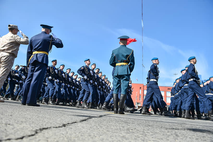 Военный парад на Площади Ленина, посвященный 79-ой годовщине Победы в Великой Отечественной войне