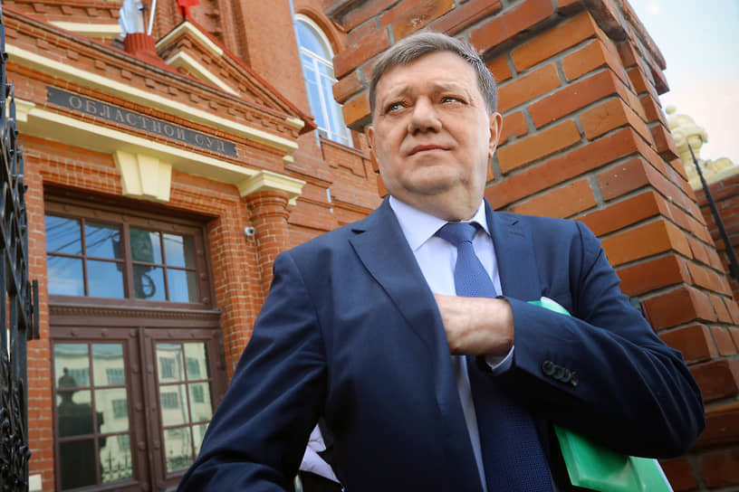 Экс-мэр Томска Иван Кляйн перед началом рассмотрения апелляции в Томском областном суде по делу о ремонте улицы Большой Подгорной