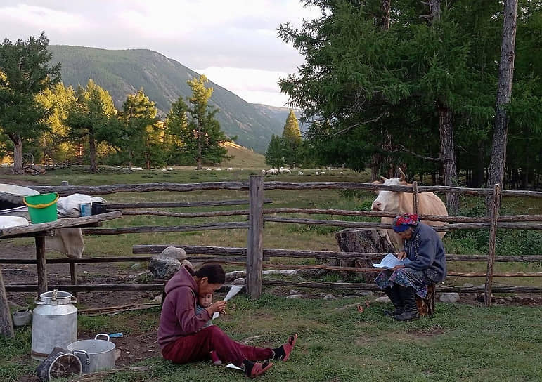 Голосование на выборах депутатов Верховного Хурала (парламента) Республики Тыва четвертого созыва. Голосование в отдаленных и труднодоступных населенных пунктах Барун-Хемчикского района
