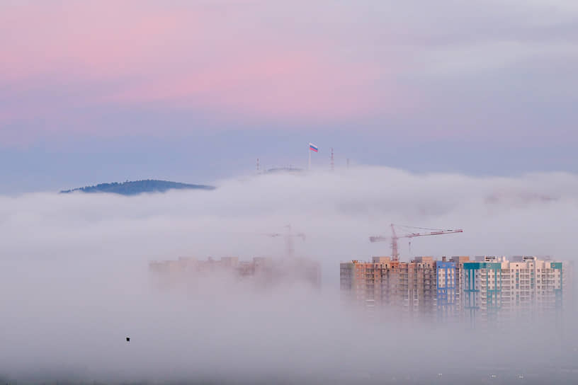 Туман над Енисеем в Красноярске