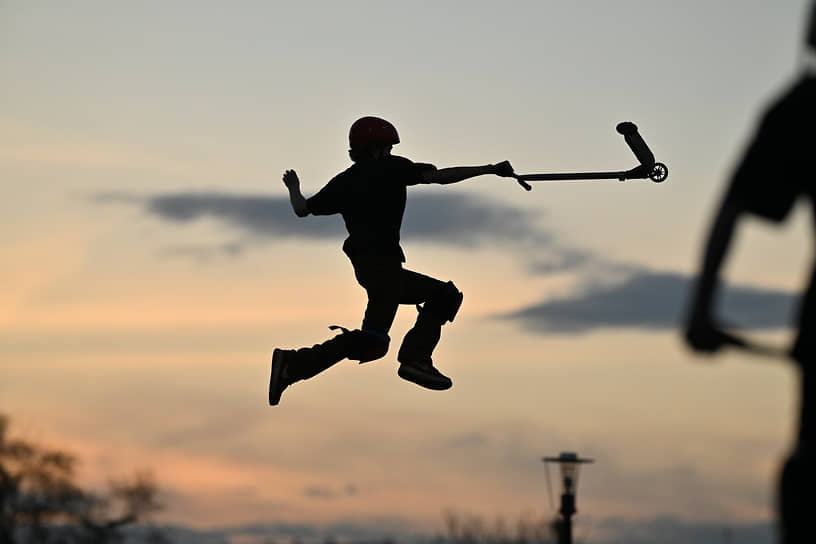 Скейт-парк на улице Бударина в Омске