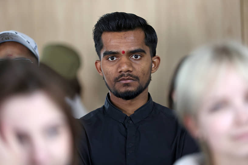 Посетитель «Библионочи» в алтайской краевой библиотеке имени В. Я. Шишкова в Барнауле