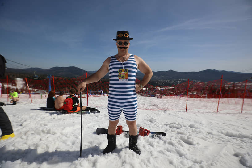 Участник фестиваля Grelka Fest-2025 на горнолыжном курорте Шерегеш в Кемеровской области