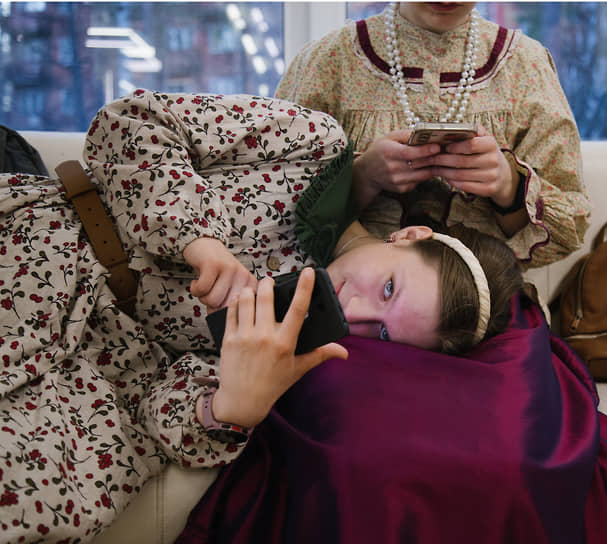 Участницы «Вечерки» в этноклубе «Семенов день» в НГУ