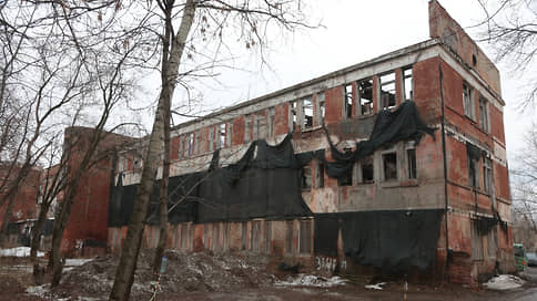 Здание бывшей поликлиники на улице Лебедева изъяли у собственников