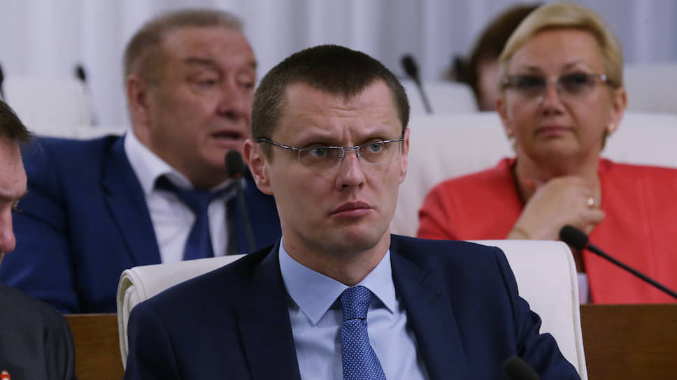 В политическом блоке губернатора все важные поручения по теме внутренней политики исполняет замглавы администрации Дмитрий Пучко.