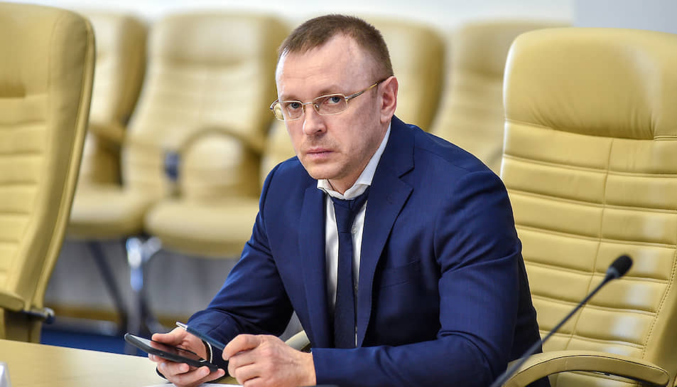 В конце лета заболел COVID-19 министр ЖКХ Андрей Кокарев.