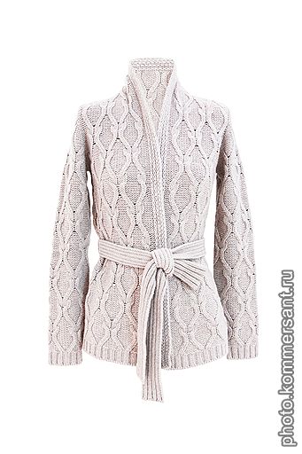03 Кардиган из шерсти, нейлона, вискозы и кашемира Weekend MaxMara, 9400 руб.