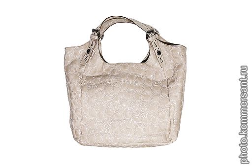 17 Сумка из кожи Givenchy «Элемент роскоши», 56 970 руб.