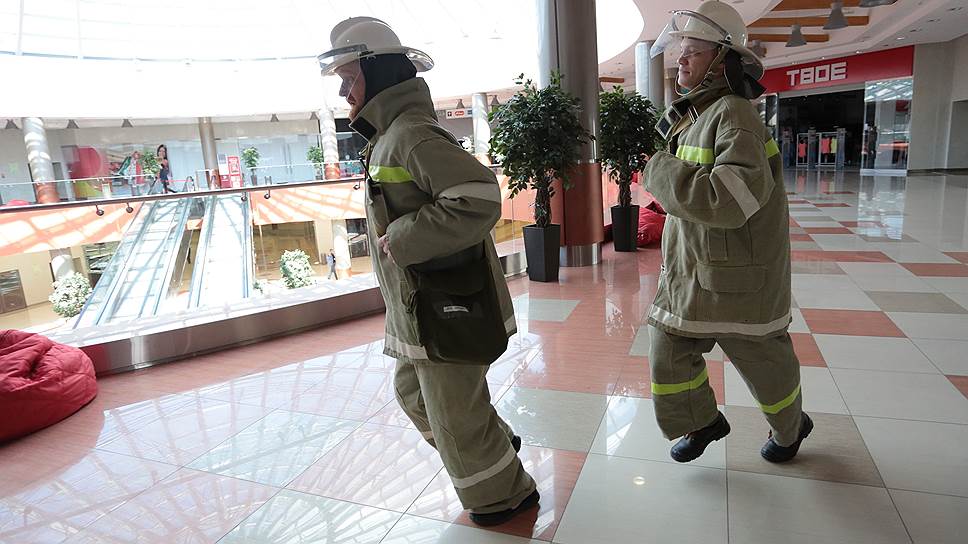 Некоторые торговые центры по своей инициативе проводят учения по эвакуации