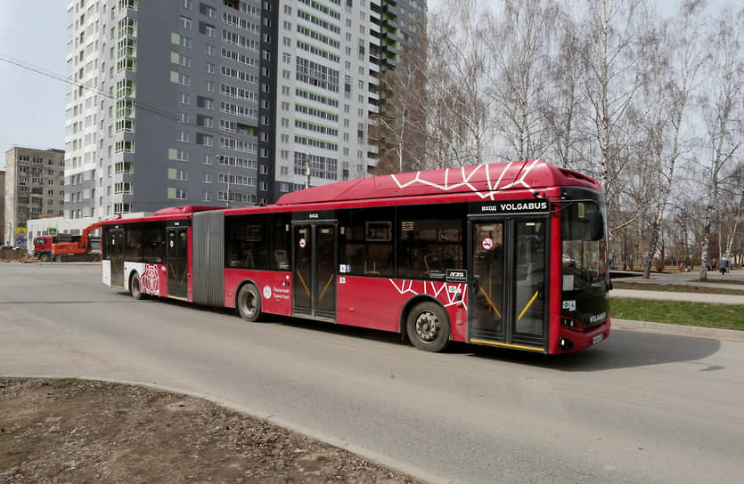 В этом году на маршрутах Перми начали курсировать автобусы особо большого класса 