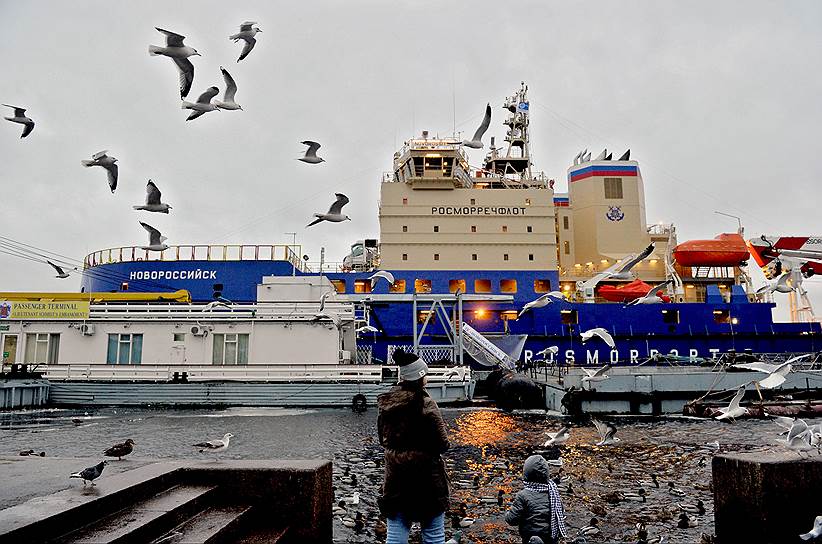 Ледокол «Новороссийск» проекта 21900М, переданный вчера «Росморпорту», может стать не последним кораблем серии: заказчик планирует увеличить их число в силу большой востребованности