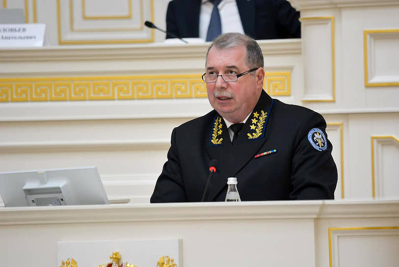 Вадим Лопатников занимал должность председателя Контрольно-счетной палаты последние тринадцать лет