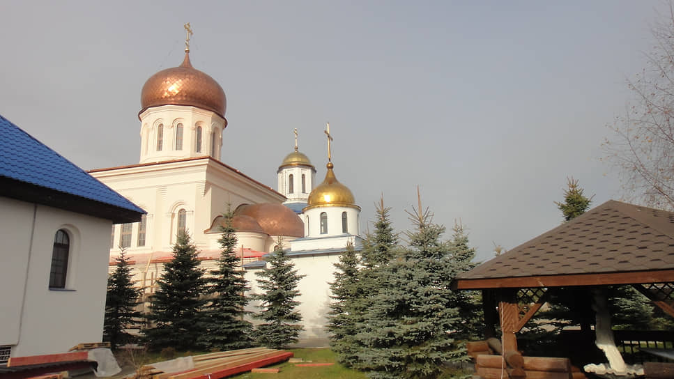 Константино-Еленинский женский монастырь