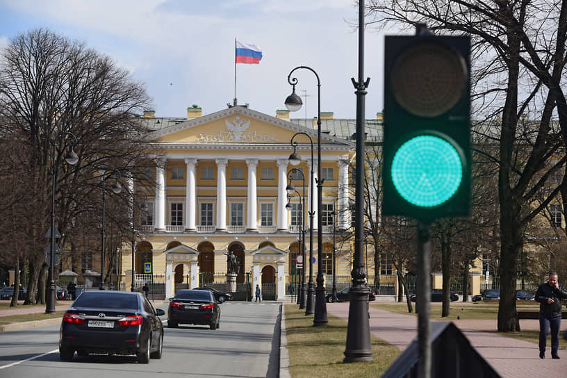 Чиновники Смольного надеются, что в 2021 году на фоне макроэкономической стабилизации, а также с учетом инвестиционной привлекательности города, инвестиционная активность организаций будет повышаться