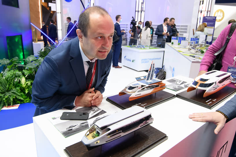 Пока у «Эмпериума» есть только один контракт — на поставку пяти катамаранов Ecocruiser (на фото) компании «Водоходъ»