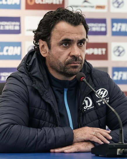 Тренер Александр Куртеян