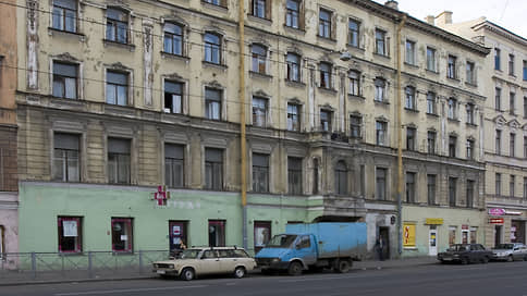 Пляски вокруг особняка // Суд обязал Мариинский театр спроектировать ремонт и реставрацию здания на Садовой, 61
