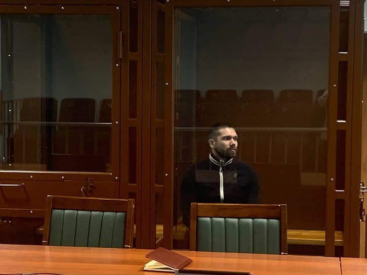 Долгое время Алексею Трубникову удавалось скрываться от правоохранительных органов, однако в итоге он был пойман в апреле прошлого года
