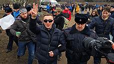 Петербургская прокуратура решила наказать полицейских за длительное задержание активистов