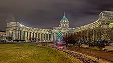 Власти Петербурга хотели согласовать украшение Казанской площади с РПЦ