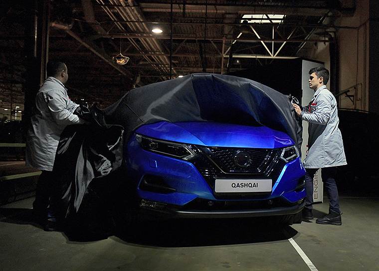 Церемония начала производства автомобиля Nissan Qashqai на заводе в Санкт-Петербурге