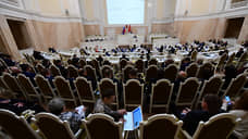 Петербургский парламент уходит на каникулы до 13 января