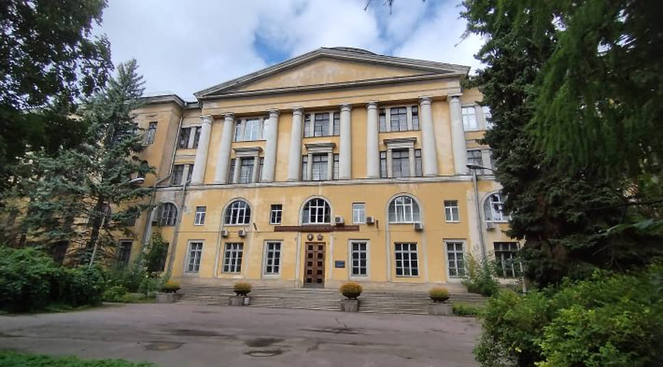 Здания комплекса оптического института имени Вавилова