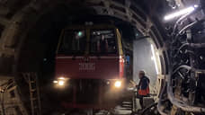 Первый технический состав прошел по тоннелю новой «коричневой» ветки метро