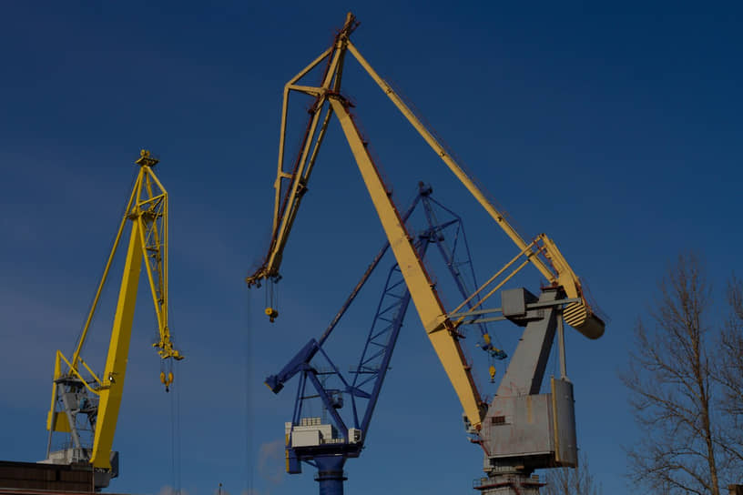 Морской терминал в Санкт-Петербурге