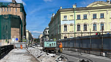 В Смольном показали ход работ по ремонту Фонарного моста через Мойку