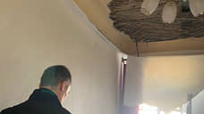 В квартире на Петроградской стороне обрушился потолок, СКР организовал проверку