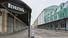 Вандал нанес свастику на одно из зданий Апраксина двора