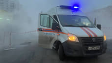 На проспекте Большевиков прорвало трубу теплоснабжения