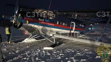 У самолета Ан-2 частично надломилась стойка шасси при посадке под Архангельском