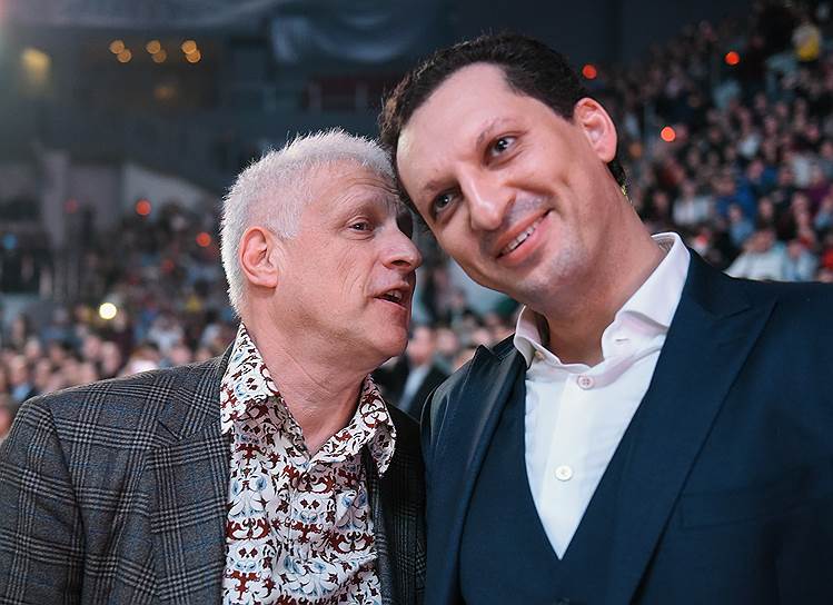 Президент ФК &quot;Зенит&quot; Сергей Фурсенко (слева) и Член Совета директоров, ПАО &quot;СИБУР Холдинг&quot; Кирилл Шамалов (справа)