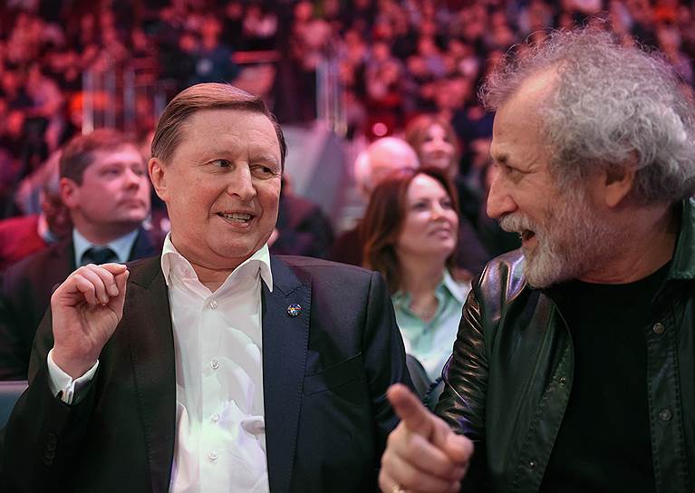 Специальный представитель президента России по вопросам природоохранной деятельности, экологии и транспорта Сергей Иванов (слева) и художественный руководитель Санкт-Петербургского &quot;Академического театра балета Бориса Эйфмана&quot; Борис Эйфман (справа)