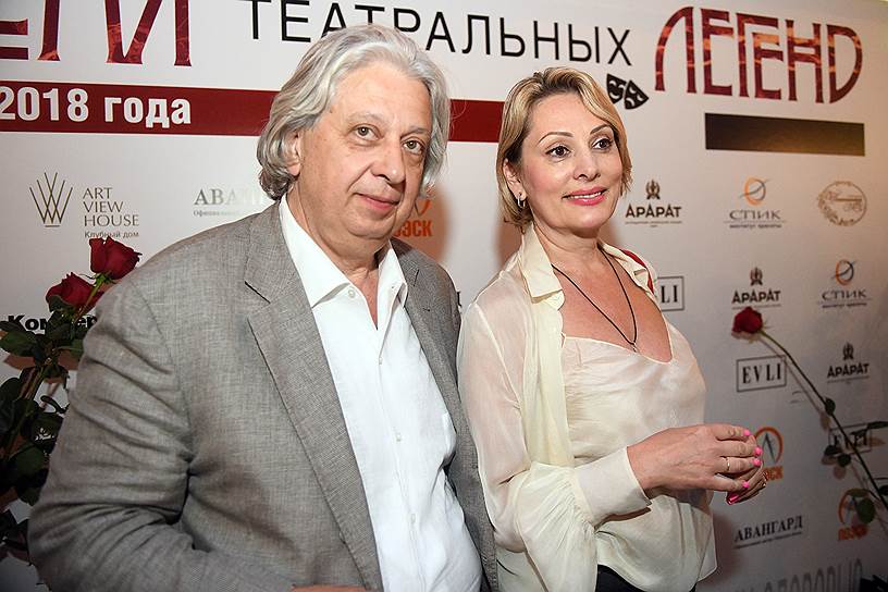 Вахтанг Анакидзе, председатель Клуба владельцев Bentley, с супругой Каролиной