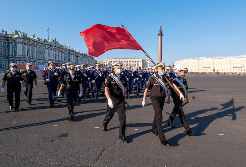 Репетиция парада на Дворцовой площади, посвященного 75-й годовщине Победы в Великой Отечественной войне