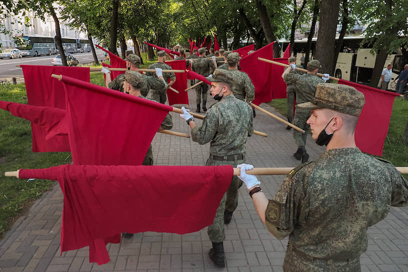 Репетиция парада Победы в честь 75-й годовщины в Великой Отечественной войне 
