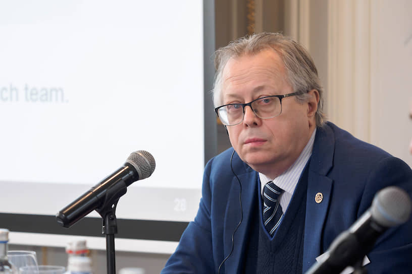 Компания DLA Piper Олег Скворцов