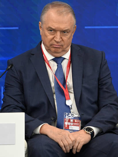 Сессия: «Презентация результатов Национального рейтинга состояния инвестиционного климата в субъектах Российской Федерации». Президент торгово-промышленной палаты (ТПП) России Сергей Катырин во время сессии