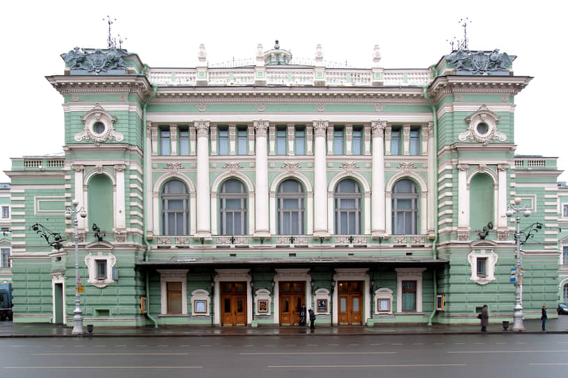 Здание Мариинского театра