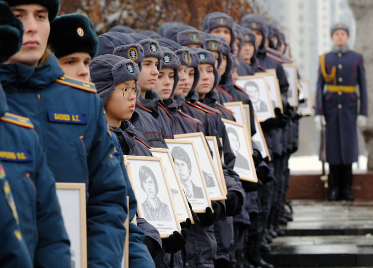 15 февраля 2024 г. Торжественно-траурная церемония, посвященная 35-летию вывода советских войск из Афганистана, в парке Интернационалистов