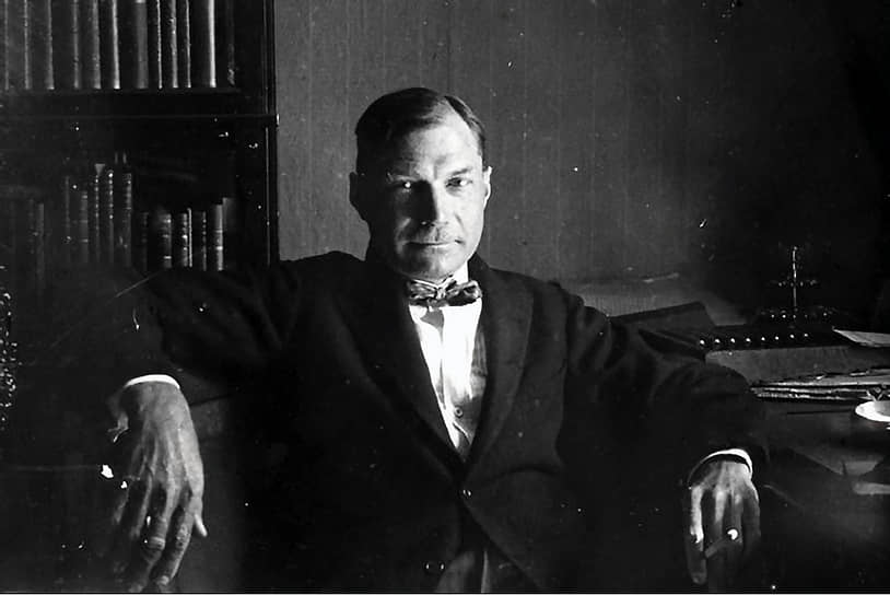Евгений Замятин (1884–1937) — русский и советский писатель, публицист и литературный критик, киносценарист, морской инженер, педагог. Выпускник и преподаватель Политехнического института